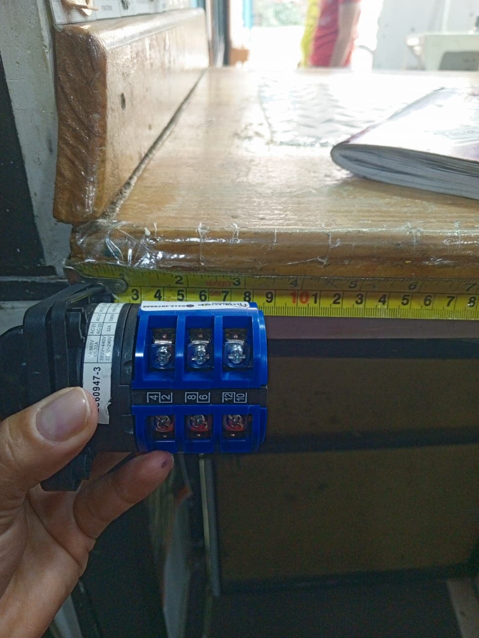 Selector rotativo de levas (conmutador) de múltiples posiciones