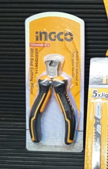 Mini alicate de corte frontal INGCO de 115mm (4.5")