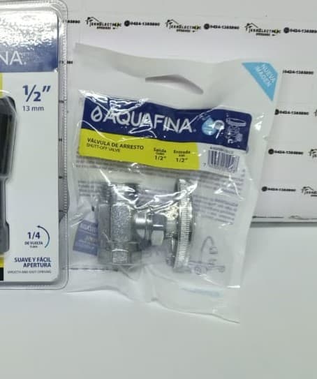 Válvula de Arresto Recta AQUAFINA de 1/2" x 1/2"