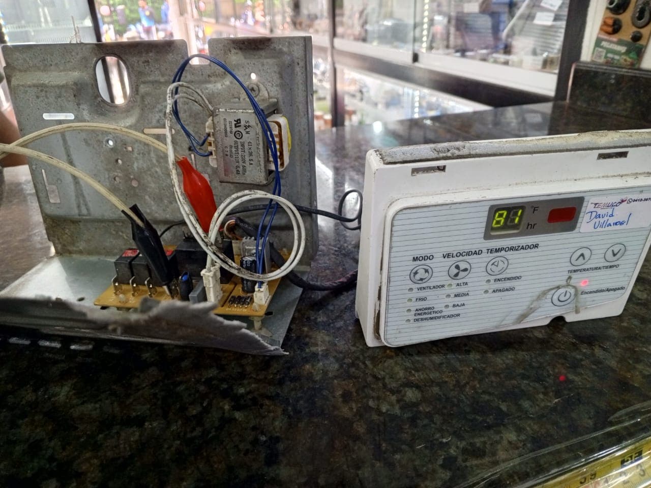 Tarjeta de control y panel de mando