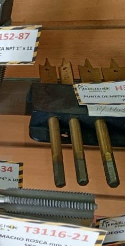 Punta de mechar o broca para mortajadora