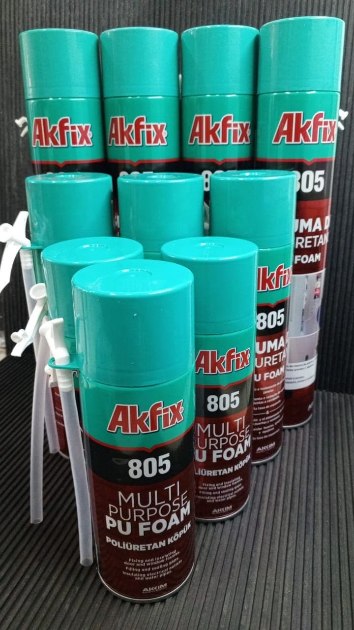 Espuma de poliuretano expansiva multiusos Akfix 805