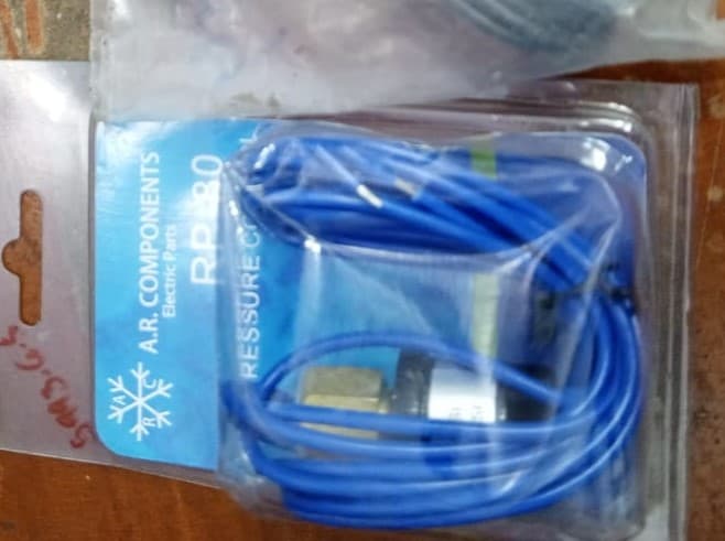 Presostato (control de presión) A.R. Components, modelo RP-80