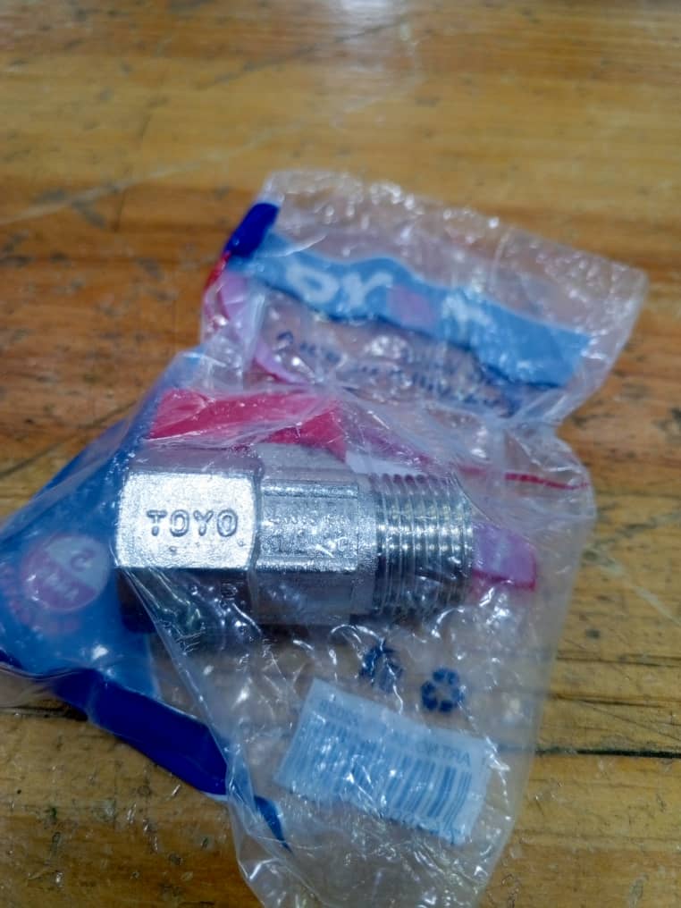 Válvula de bola miniatura TOYO, rosca macho a hembra
