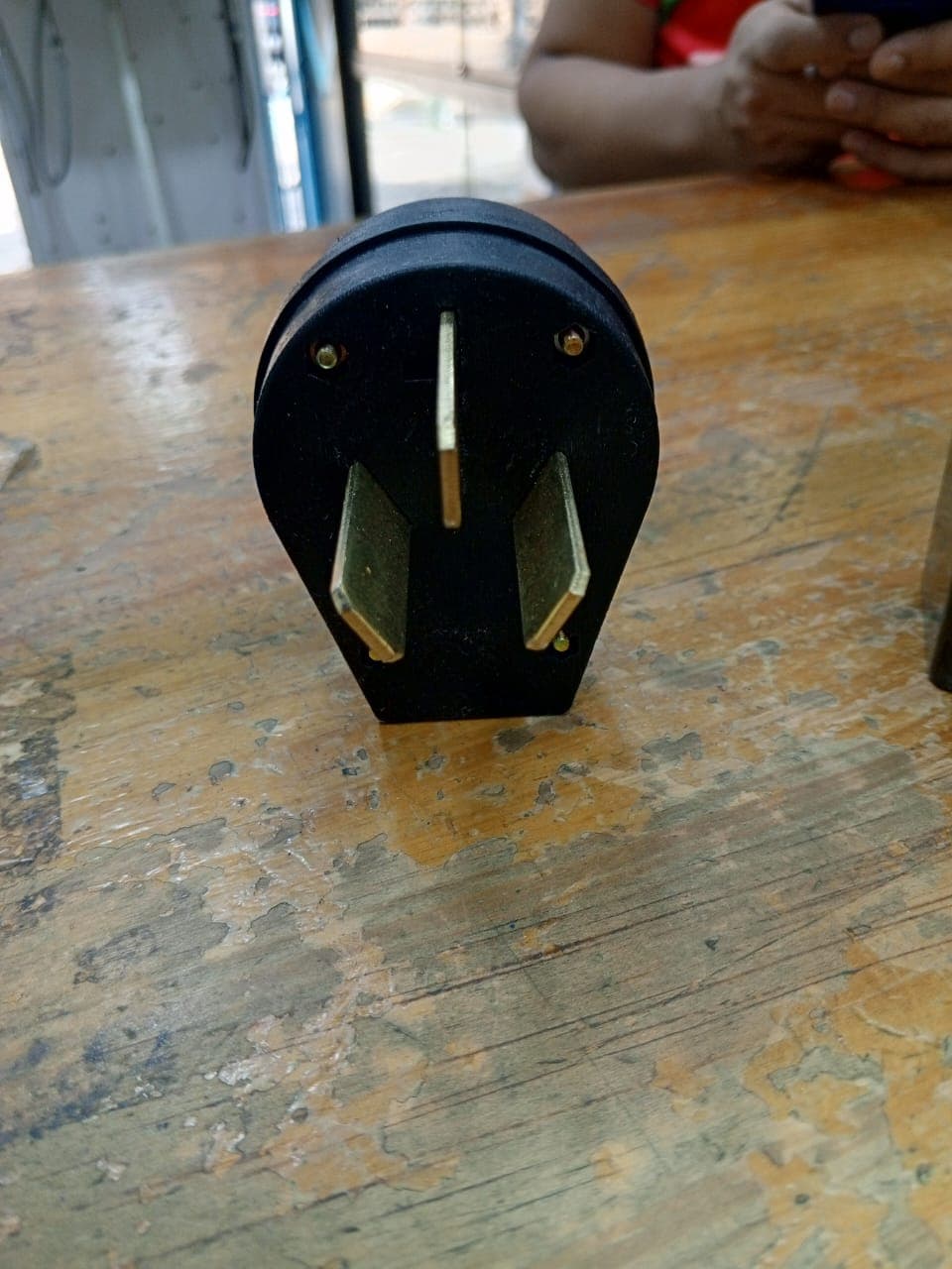 Clavija (enchufe macho) industrial de 50A