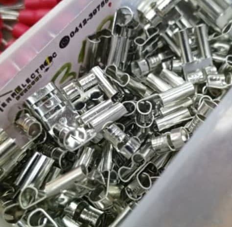 Terminales eléctricos hembra tipo Faston/Espada sin aislar