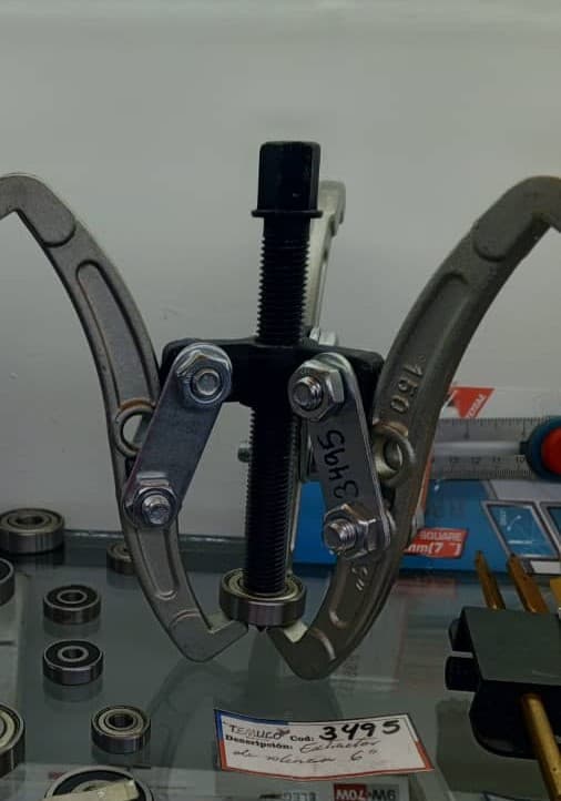Extractor de rodamientos y poleas de 6 pulgadas con 2 garras
