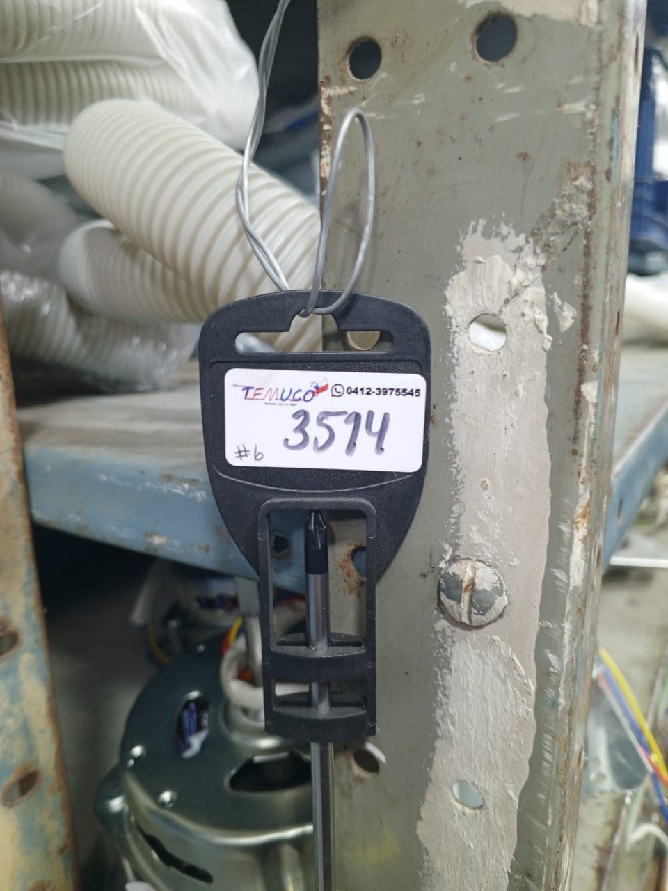 Mini destornillador de bolsillo tipo llavero (Cód. 3514)