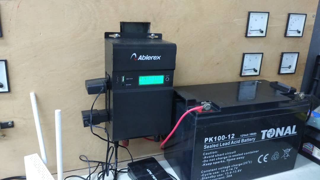 Sistema de respaldo de energía (Mini UPS) Ablerex