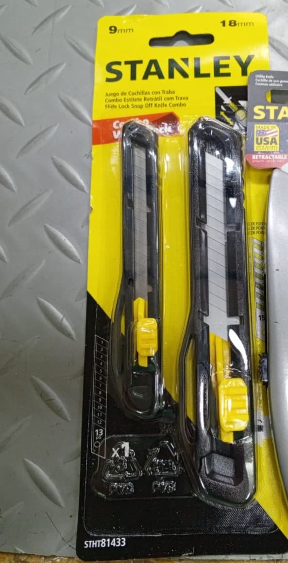 Juego de cúteres Stanley (9mm y 18mm),