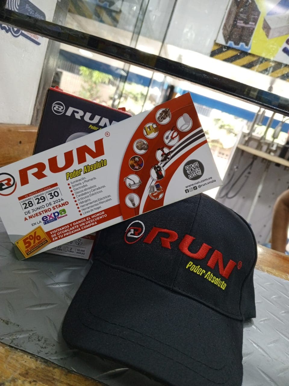 Gorra de béisbol oficial Run