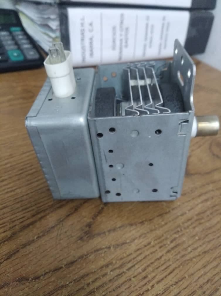 Magnetrón de repuesto para horno de microondas